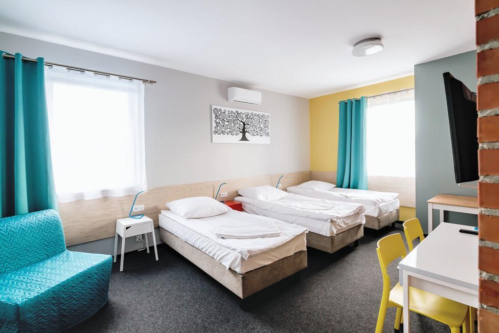 Tamada Aparthotel Ozorkow ภายนอก รูปภาพ
